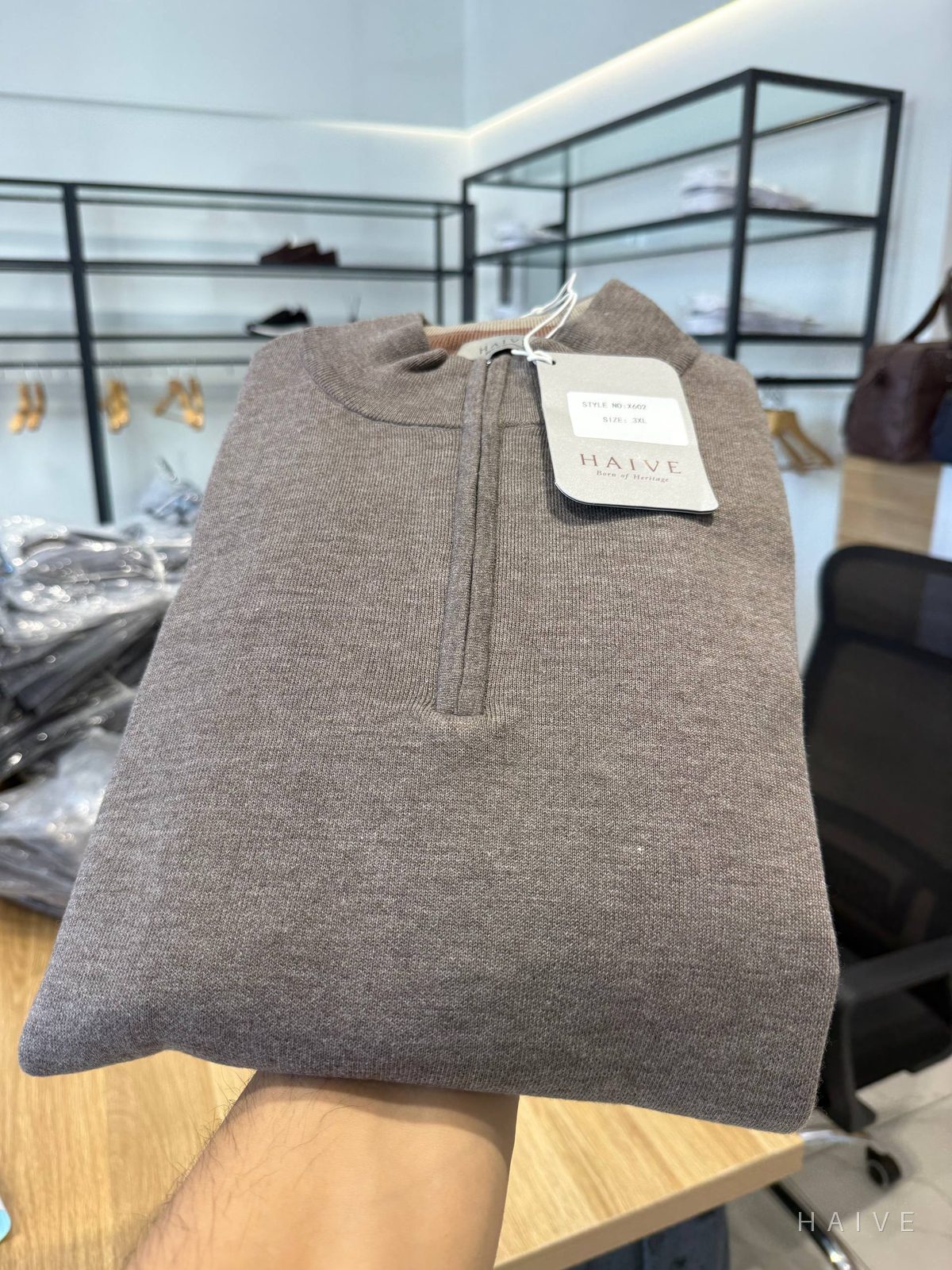Zip sviter · Shokolad