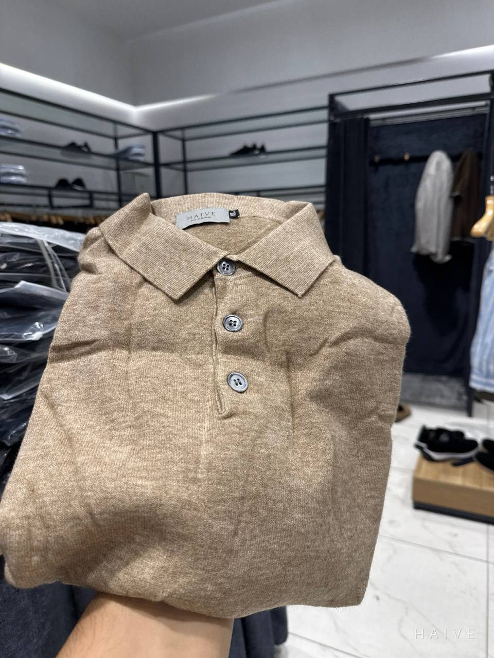 Polo sviter · Bej